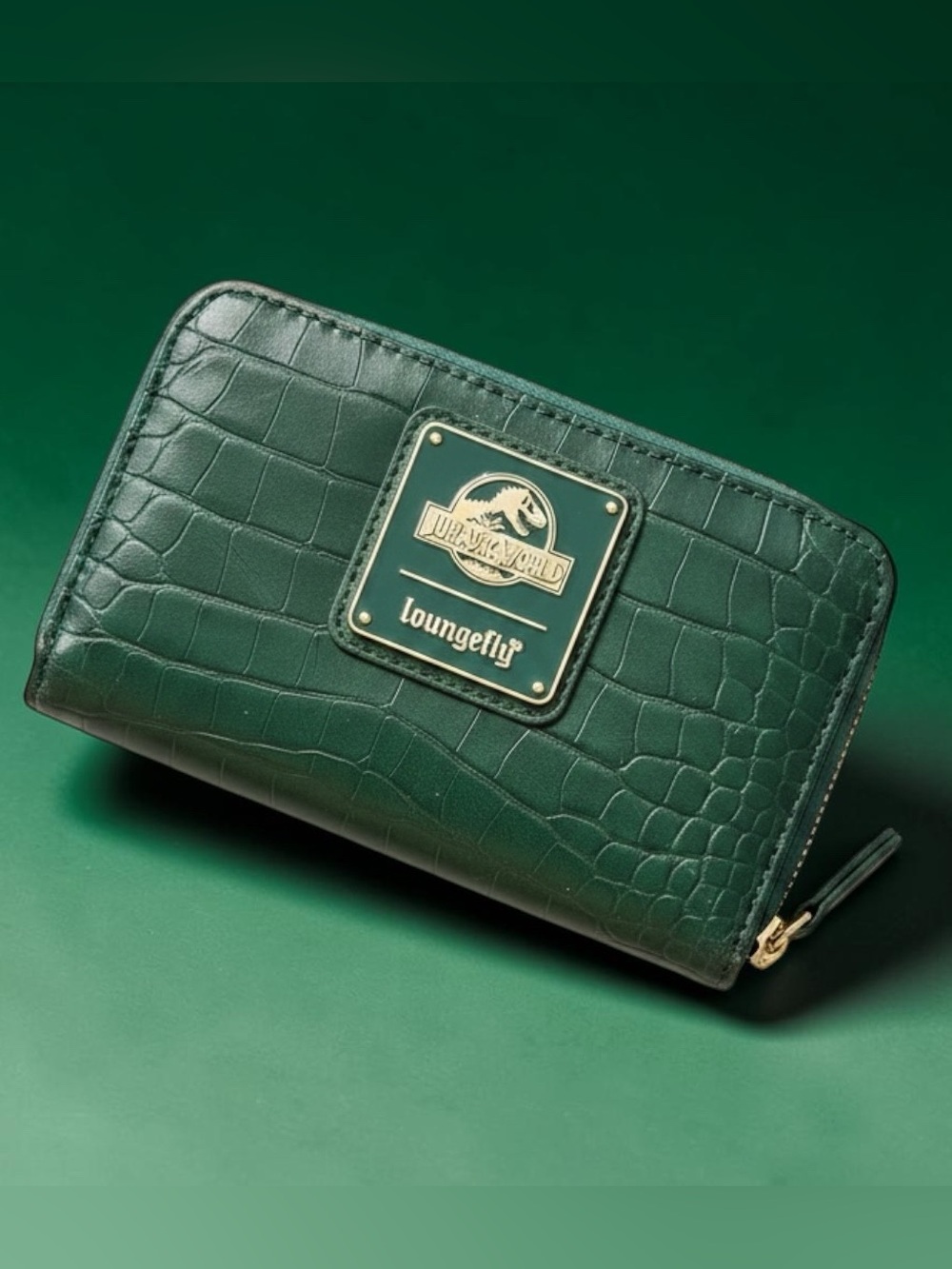 Loungefly Jurassic World Jungle Velociraptor zip-around wallet NWOT
